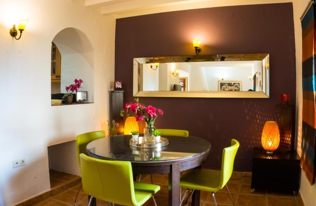 Idyllic Townhouse In Marbella Old Town Villa Buitenkant foto
