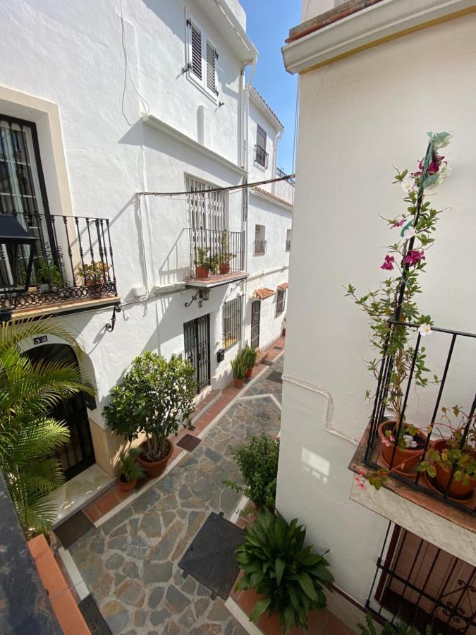 Idyllic Townhouse In Marbella Old Town Villa Buitenkant foto