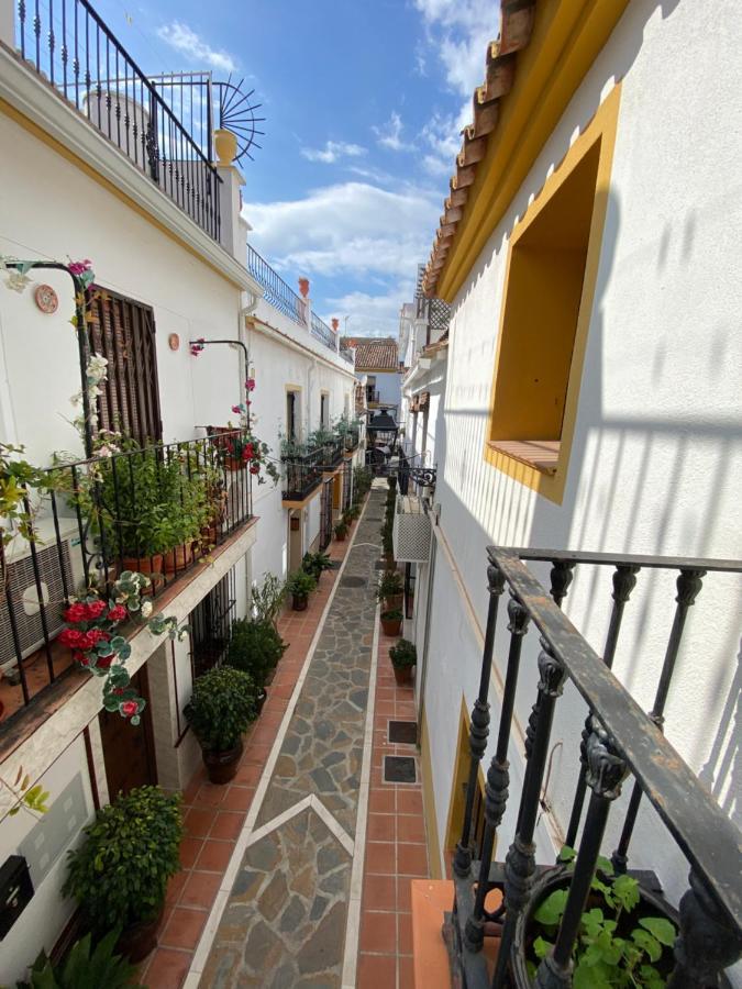 Idyllic Townhouse In Marbella Old Town Villa Buitenkant foto