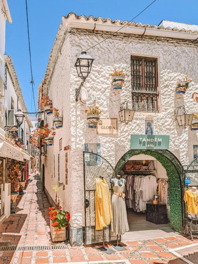 Idyllic Townhouse In Marbella Old Town Villa Buitenkant foto